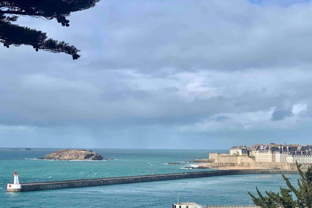 Petit Loft Saint-Malo Intra-Muros Bagian luar foto